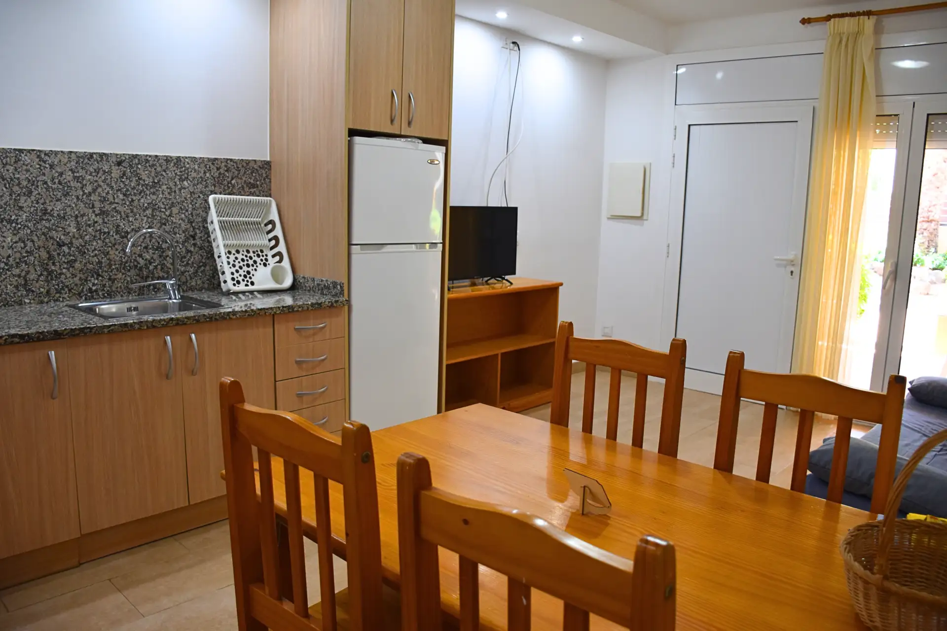 Apartamentos Les Palmeres-Platja d'Aro-2 HABITACIONES "SUPERIOR"  (Movilidad reducida)