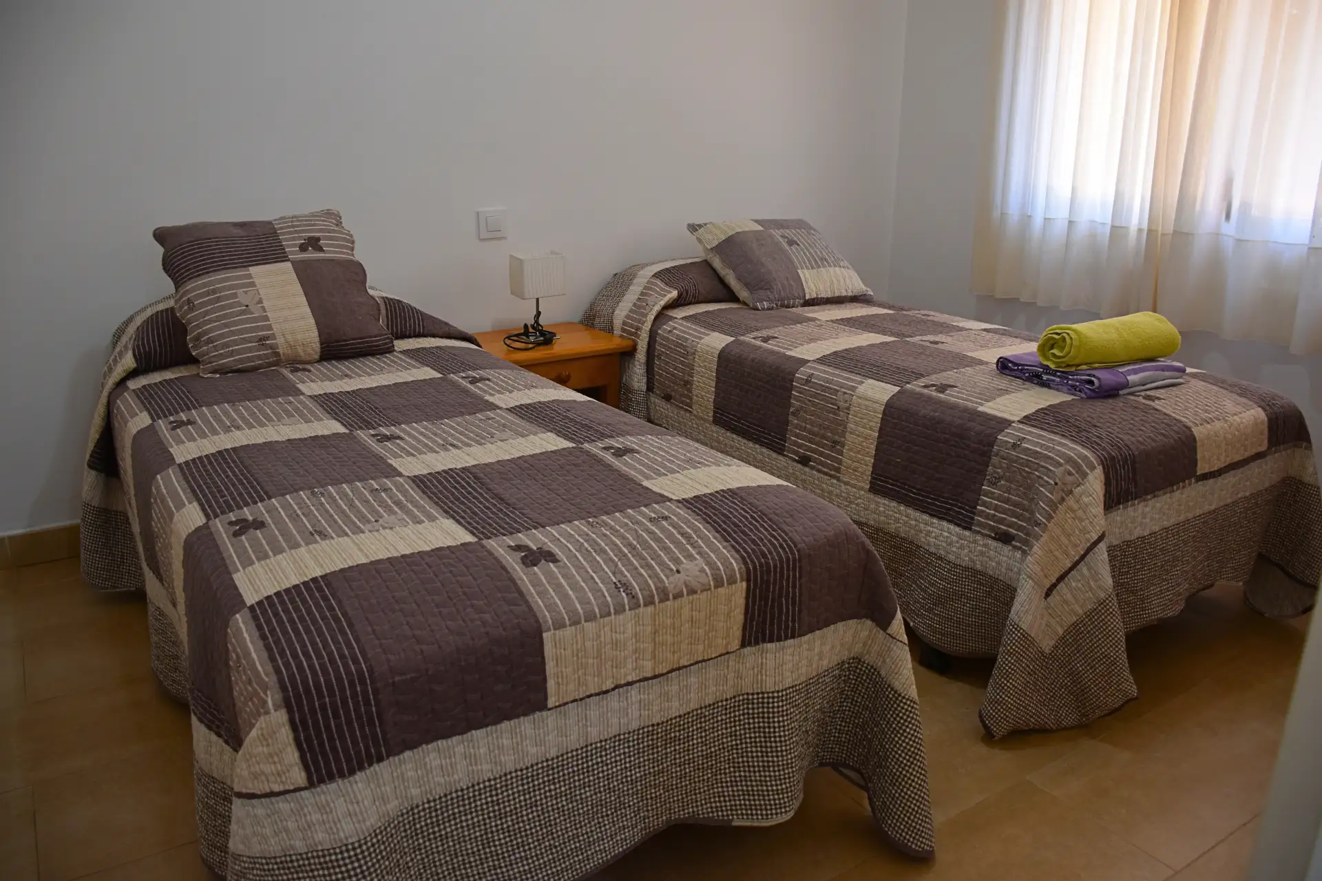 7-Apartamentos Les Palmeres-Platja d'Aro-2 HABITACIONES "SUPERIOR"  (Movilidad reducida)